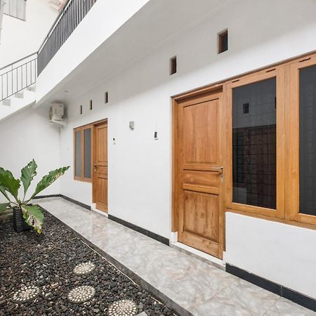 Oyo 3267 Omah Suryo Hotel Джокякарта Екстериор снимка